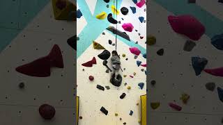 그담에 실제로 훨씬 더 올라가서 일부러 그랬던걸로 하기로 한다 #climbing