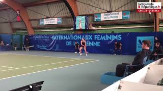 VIDÉO. La Russe Natalie Vikhlyantseva en finale des Internationaux Féminins de la Vienne à Poitiers