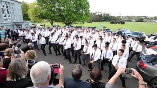 Sacred Heart Leavers 2016 -  Haka