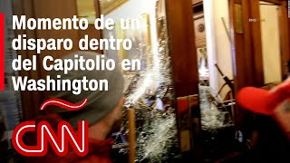 Video del momento en que ocurre un disparo dentro del Capitolio durante intrusión de turba pro Trump