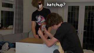 Tubbo Starts Beating Ranboo's Shelf with Ketchup