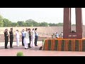 Rajnath Singh visits war memorial before taking over as Defence Minister | Oneindia News