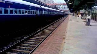 [IRFCA] 11401 Nandigram Express With WDM 3A At  A High Speed