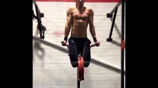 Crossfit 50kg weighted dips