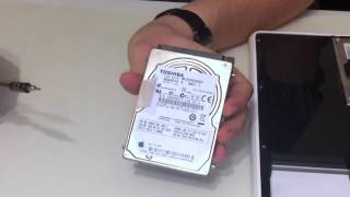 W jaki sposób wymienić dysk HDD na SSD w MacBooku?