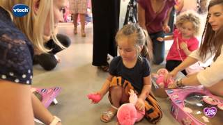 Journée de lancement de la poupée Little Love de VTECH