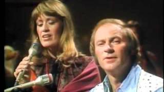 Vern Gosdin & Janie Fricke-Hangin' On