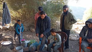 مسجد ثاسريغوا بدوار إقذيمن أيت سيذار نوذرار  - حفل عشاء صدقة لوجه الله تعالى والأهالي حاضرين.