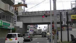 00912　南海本線高石駅の近くの北側の踏切