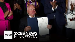 Minnesota governor signs rideshare bill giving drivers raise, keeping Lyft and Uber