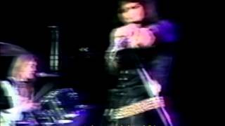 Queen - Seven Seas of Rhye - first Top of the Pops performance