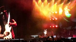 Guns N' Roses - Sweet Child O' Mine with God Father Intro - Live in Dubai ( March 03, 2017)