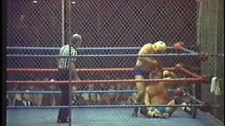 Nick Bockwinkel vs The Crusher (cage match)