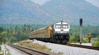 [4K]: Mad Honking and acceleration of OG Cabbed UBL WDP 4: 12726 SIDDAGANGA Express~ INDIAN RAILWAYS