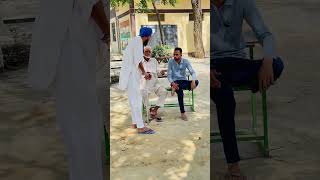 ਤੁਸੀਂ ਰੋਟੀ ਪਿੱਛੇ ਲੜੀ ਜਾਨੇਊ ਦੁਨੀਆਂ ਚੰਦ ਤੇ ਵਾਗੀ🤣🤣🤣