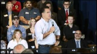 Romney Criticizes Obama Over Energy Tour