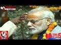 PM Modi Offers Prayers At Kedarnath Temple | Diwali Celebrates With Soldiers | Teenmaar News