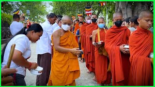 0314-ពិធីរាប់បាត្រព្រះសង្ឃនៅវត្តមហាគិរី ប្រាសាទភ្នំធំ