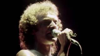 Foreigner - Waiting for a Girl Like You (Official Music Video)