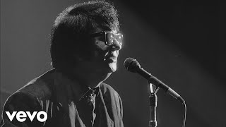 Roy Orbison - Crying (Black & White Night 30)