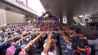 平成２５年 立川 諏訪神社 例大祭  破れ傘  千貫 神輿渡御 。