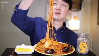 볶음짬뽕 리얼사운드 먹방이야~ b^-^d~Spicy Seafood Noodle Soup Real Sound Social eating Mukbang