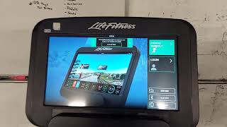 Life Fitness Discover SE3 HD Console Set Up