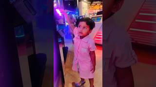 #cute 🥰😂 khilaune lene ke liye bhag rahi hai 😂#trending #shortvideos