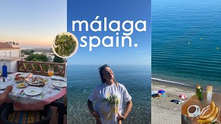 spain travel vlog - best beaches, city strolls in málaga \u0026 midnight tapas