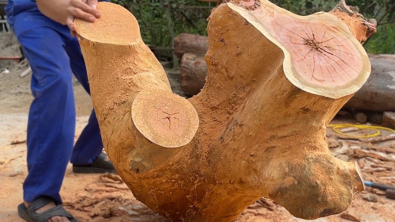 Transforms Discarded Tree Stumps Into Beautiful Garden Furniture Youtube