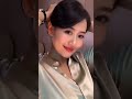 美女无题