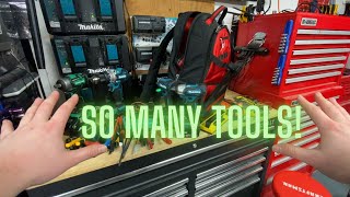 WHAT TOOLS ARE IN AN AUDIO/VIDEO (A/V) TECHNICIANS TOOL BAG? 12 year A/V tech's tool backpack tour!
