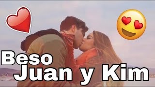 Beso de Juan de Dios y Kimberly Loaiza —— #Teamjuki