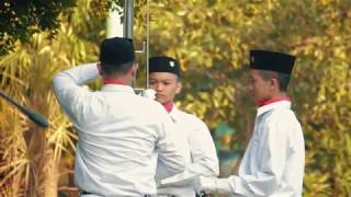 Pengibaran HUT RI ke 73 SMAN 2 Sidoarjo