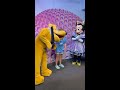 EPCOT SHORT at Walt Disney World, Minnie and Pluto meet, Drinks and Snacks Walking the Countries