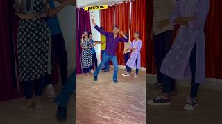 Tere Vaaste Falak Se Mai Chand Lauga | Group Dance | Wait For End | #shorts #ytshorts