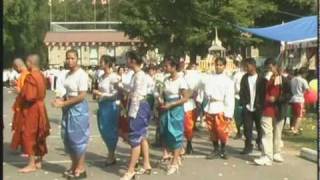 wat khmer toronto- buddha's relic inauguration 2004- 19