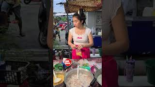 น้องใจ๋ ขนมหวานป้าเป็ด ตลาดร่มไทรเพชรเกษม 48 กรุงเทพฯ