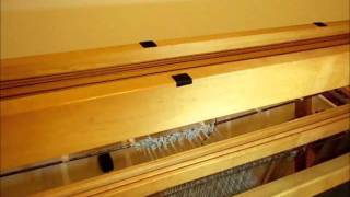 How to Weave on a Loom - Video 2 - Parts of a loom