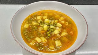 Gjelle me patate dhe bizele | Gjelle pa mish | Potatoes \u0026 Peas Soup