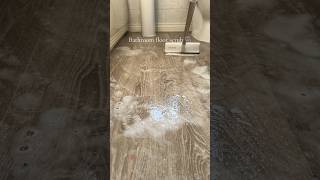 Bathroom floor scrub 🫧 #cleantok #cleaning #asmrvideos #cleaningmotivation #scrub #floor#fyp