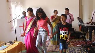 Sath Chalabe Yeshu | Action Song | BELC - Youth Sunday'18