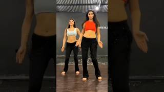 Krithi Shetty's lovely dance 💃💃#krithishetty😍#shorts #arabickuthu ☺️#viral #trending #youtubeshorts