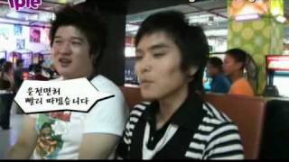 Shindong and Ryeowook at the video arcade [eng sub]