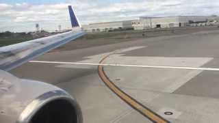 United Airlines Boeing 737-800 Loud Takeoff from EWR Newark Liberty