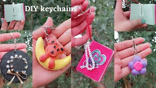 DIY keychain/ DIY school supplies/ school hacks/ school craft ideas/ how to make keychain