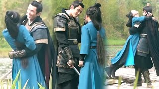 Zhao Lusi and Wu Lei’s sweet hug making clip