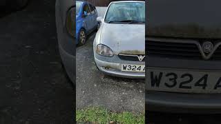 abandoned vauxhall Corsa and nissan note  😮