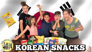 KOREAN FOOD TASTE TEST | AMERICAN KIDS TRY KOREAN SNACKS | KIDS REACT | PHILLIPS FamBam Challenges