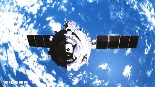 Shenzhou-13 undocking